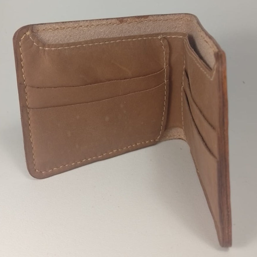 Billetera Tradicional (Vegetable Tanned)
