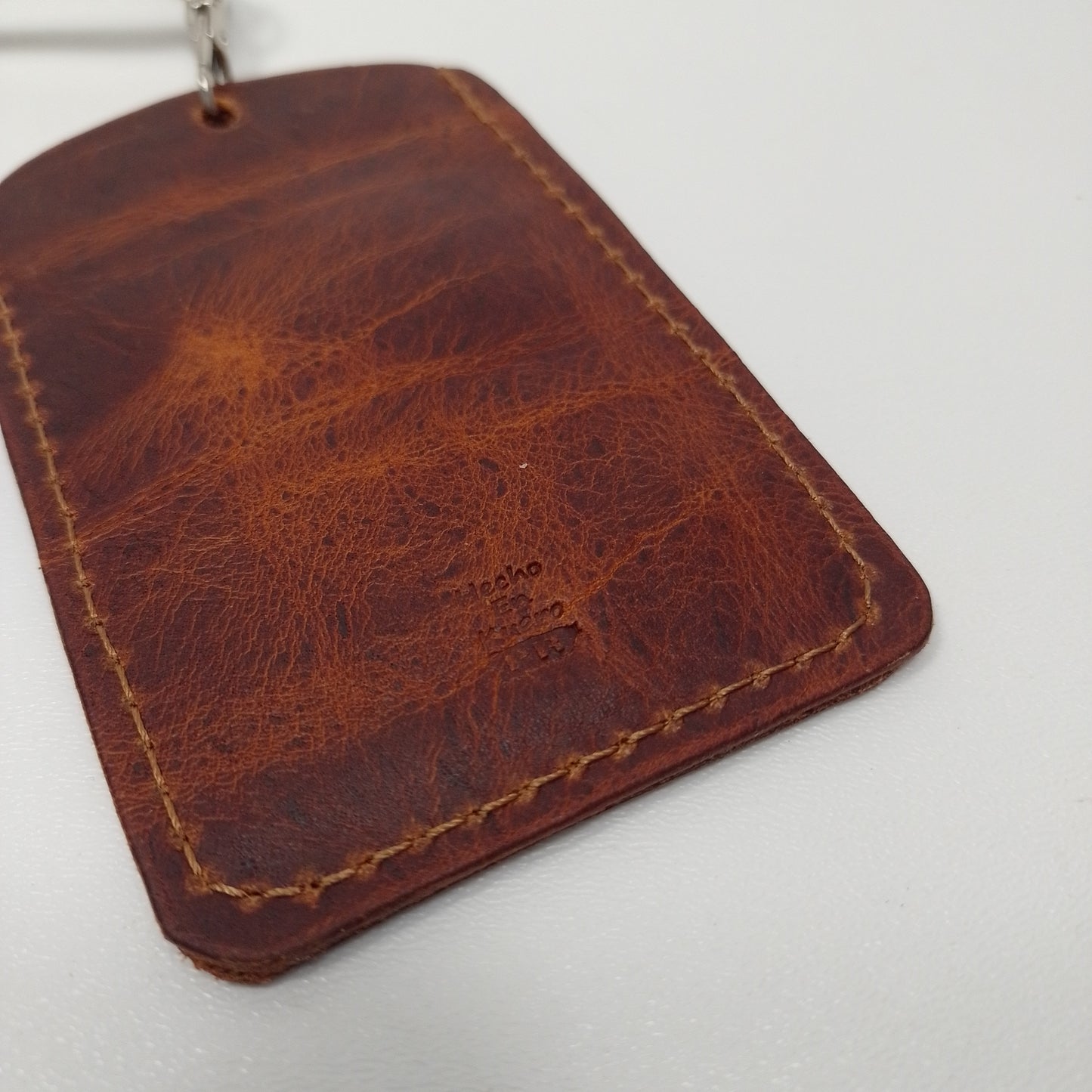 Porta ID para el cuello (Pullman Marron)